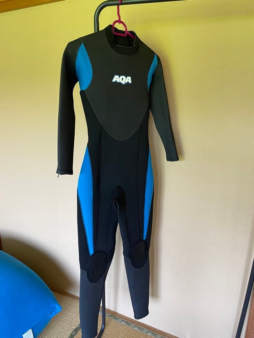 未使用ウエットスーツAQA キッズ　スキンフルスーツIII KW-4507A Amazon | AQA(エーキューエー) ジュニア マリンスポーツ ウエット